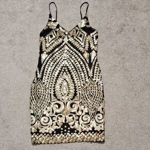 Elegant Black and Gold Sequin Dress